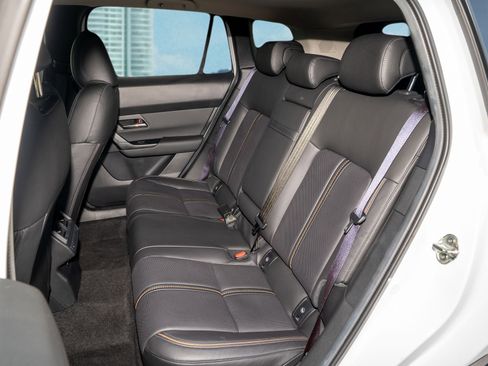 Used 2024 MAZDA CX-50 2.5 Turbo w/ Premium Plus Pkg image 10