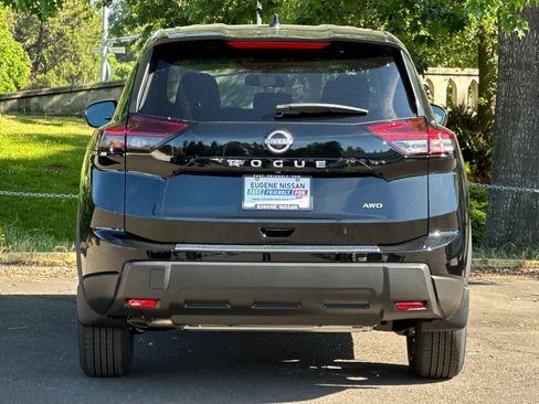 New 2026 Nissan Rogue SV AWD/4WD image 7