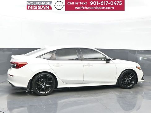 Used 2023 Honda Civic Sport image 7