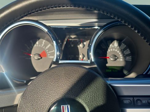 Used 2008 Ford Mustang GT Premium RWD image 22