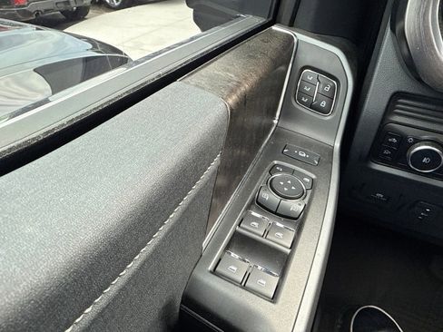 Used 2025 Ford F350 Lariat w/ Chrome Package AWD/4WD image 12