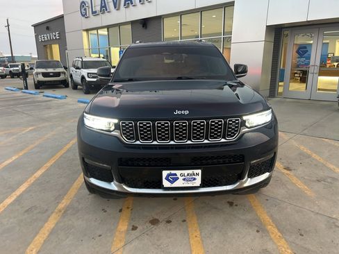 Used 2023 Jeep Grand Cherokee L Summit w/ Advanced Protech Group IV image 8