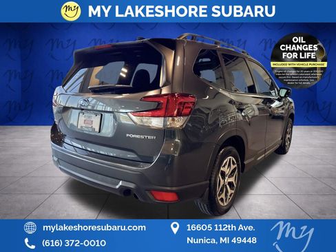 Certified 2024 Subaru Forester Premium AWD/4WD image 11