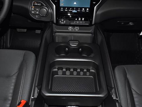 New 2026 RAM 1500 Big Horn AWD/4WD image 21