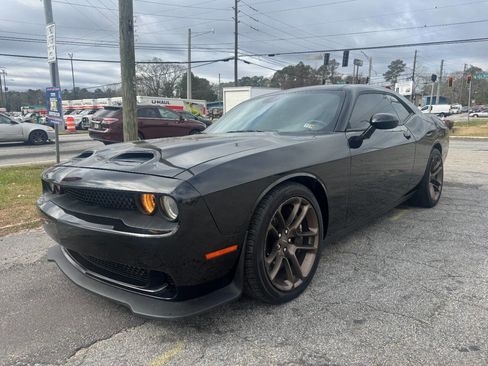 Used 2023 Dodge Challenger SRT Hellcat w/ Driver Convenience Group image 1