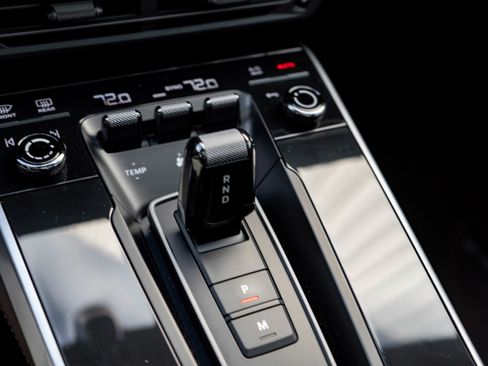 Used 2021 Porsche 911 Carrera 4S image 22