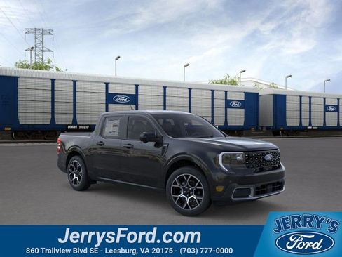 New 2026 Ford Maverick Lariat image 1