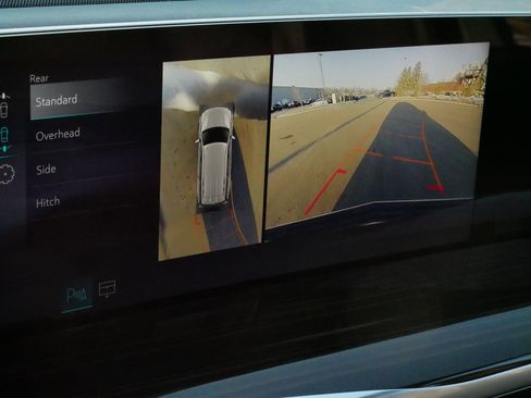 Certified 2025 Cadillac Escalade Luxury w/ LPO, Floor Liner Package image 30