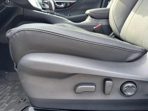 New 2025 Subaru Outback Limited w/ Popular Package #2 image 16