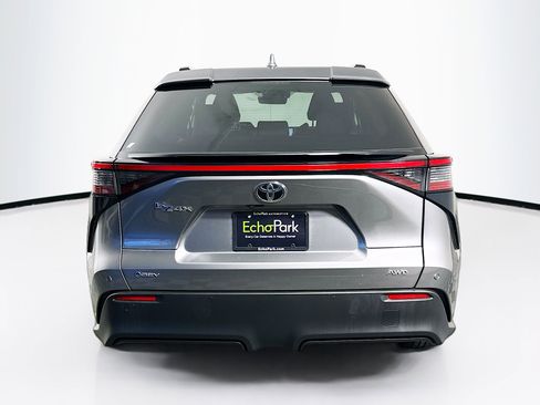 Used 2024 Toyota bZ4X XLE w/ Weather Package image 7