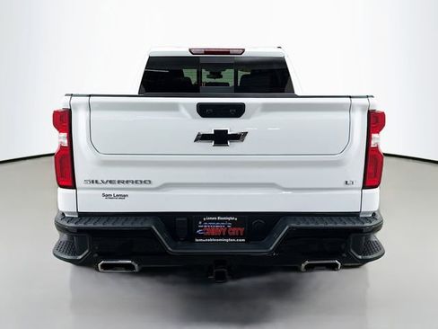 Used 2024 Chevrolet Silverado 1500 LT Trail Boss w/ Convenience Package II image 7