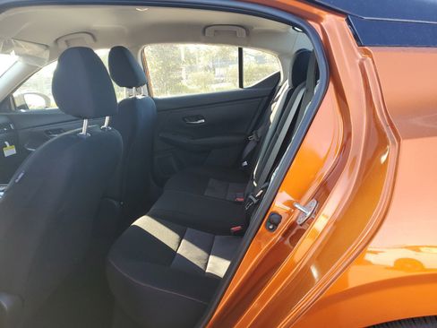 New 2025 Nissan Sentra SR image 11