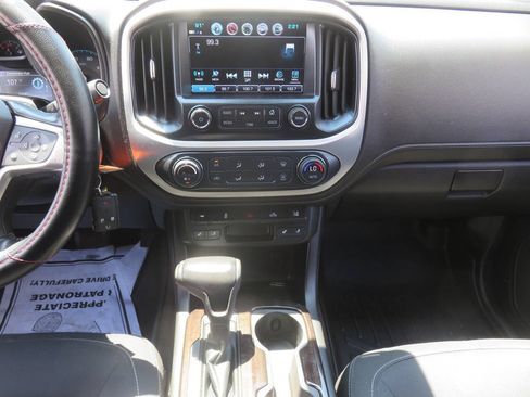 Used 2018 GMC Canyon SLE w/ Nightfall Edition AWD/4WD image 18