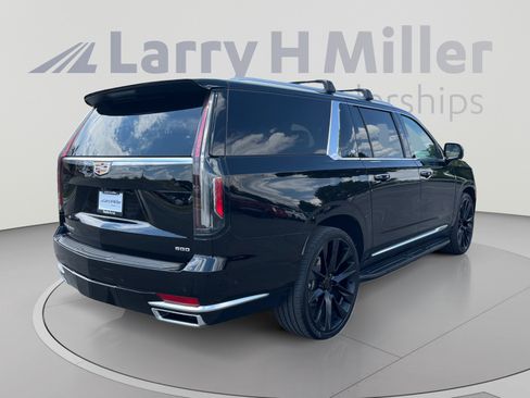 Used 2021 Cadillac Escalade ESV Premium Luxury Platinum w/ Heavy-Duty Trailer Package AWD/4WD image 5