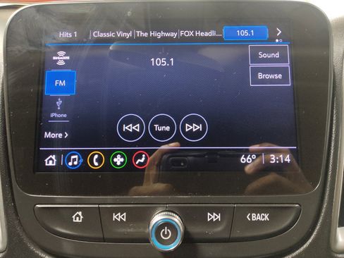 Used 2022 Chevrolet Malibu LT FWD image 25