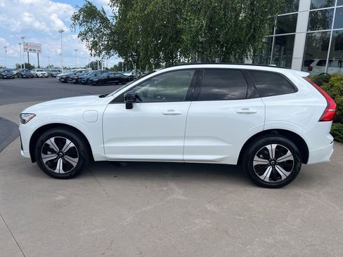 Certified 2025 Volvo XC60 T8 Plus w/ Protection Package Premier image 2