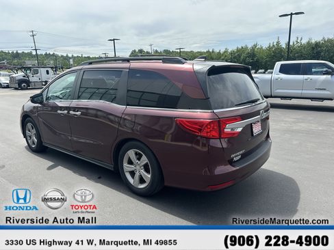 Used 2018 Honda Odyssey EX-L image 6