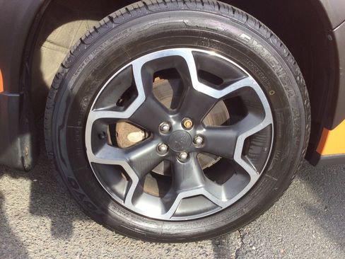 Used 2014 Subaru Crosstrek 2.0i Premium image 39