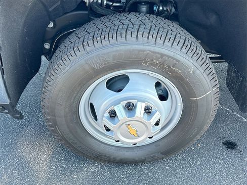 New 2025 Chevrolet Silverado 3500 W/T w/ WT Convenience Package image 19