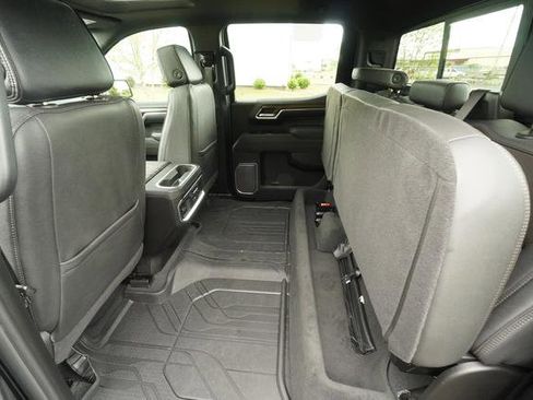 Used 2025 Chevrolet Silverado 1500 High Country w/ High Country Premium Package AWD/4WD image 37