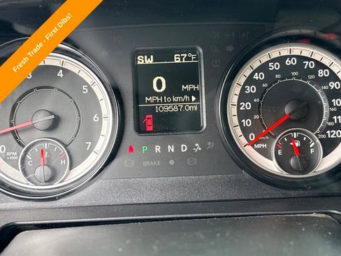 Used 2017 RAM 1500 Express image 15