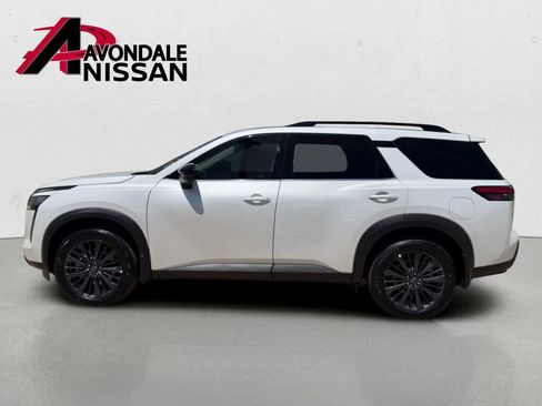 New 2026 Nissan Pathfinder SL AWD/4WD image 4
