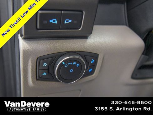 Used 2017 Ford F150 XLT w/ Equipment Group 302A Luxury image 19