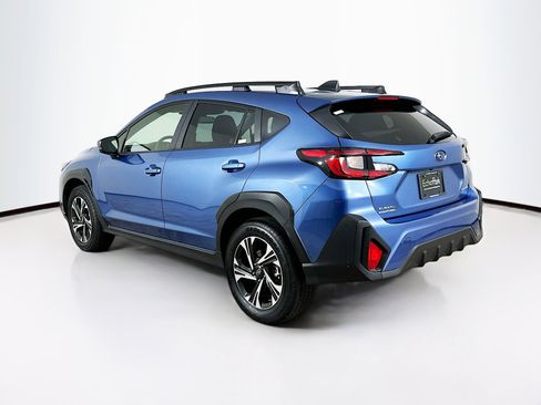 Used 2024 Subaru Crosstrek 2.0i Premium image 5