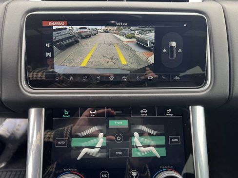 Used 2021 Land Rover Range Rover Sport HST image 14
