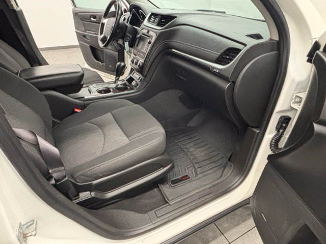 Used 2015 Chevrolet Traverse LT AWD/4WD image 34