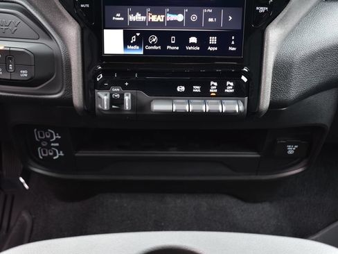 New 2026 RAM 2500 Tradesman AWD/4WD image 40