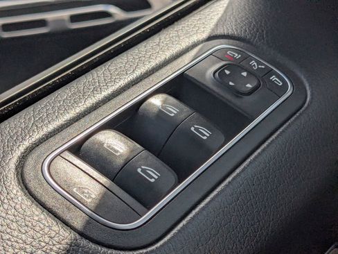 Used 2019 Mercedes-Benz G 550 image 9