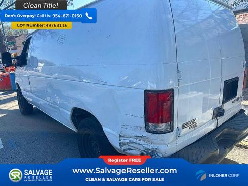 Used 2014 Ford E-150 and Econoline 150 RWD image 5