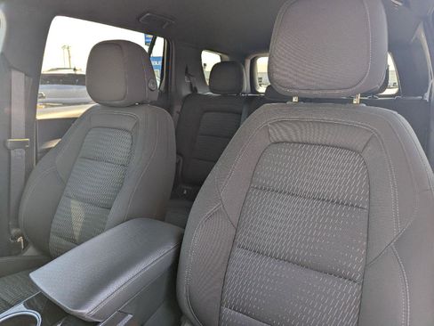 Used 2025 Chevrolet Equinox LT AWD/4WD image 25