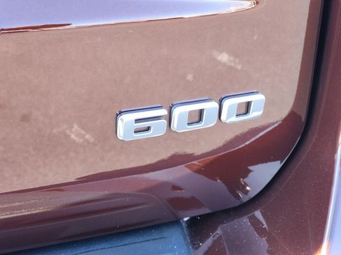 Used 2023 Cadillac Escalade ESV Premium Luxury w/ Performance Package image 12