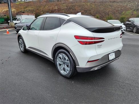 Used 2025 Genesis GV60 Advanced image 27