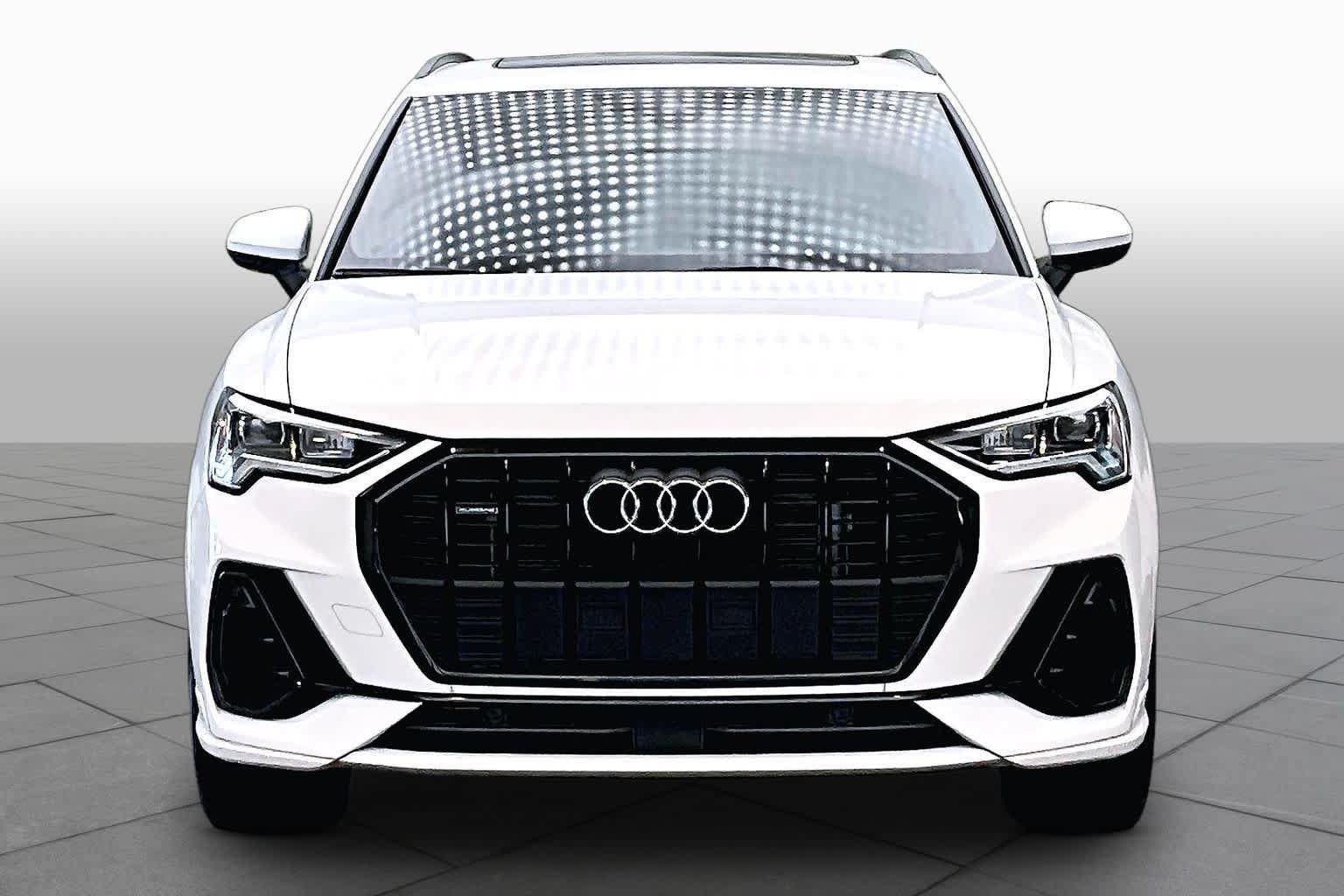 Certified 2023 Audi Q3 2.0T Premium AWD/4WD image 3