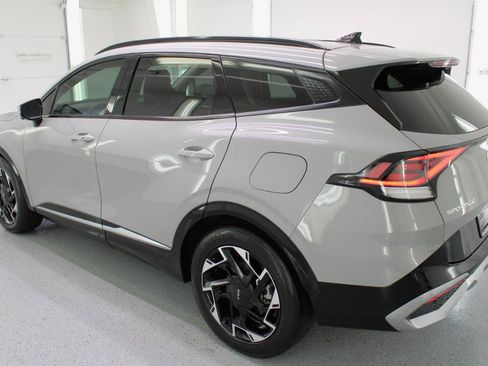 Used 2023 Kia Sportage SX FWD image 6