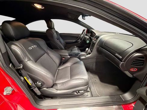 Used 2006 Pontiac GTO Base image 21