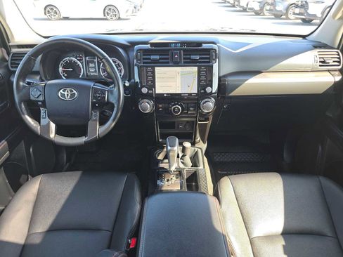 Used 2023 Toyota 4Runner TRD Off-Road Premium w/ Moonroof Package AWD/4WD image 18