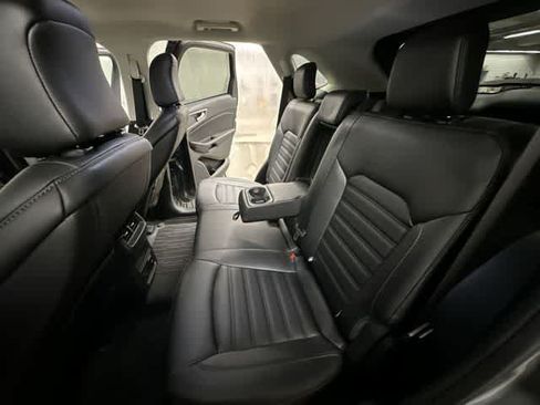 Used 2024 Ford Edge SEL w/ Convenience Package AWD/4WD image 18