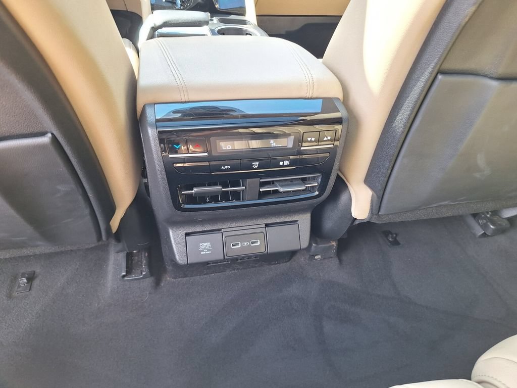 Certified 2024 Acura MDX SH-AWD image 10