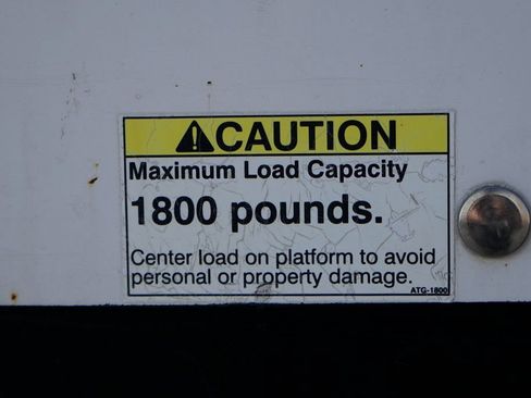 Used 2017 Ford F550 2WD Regular Cab Super Duty image 48