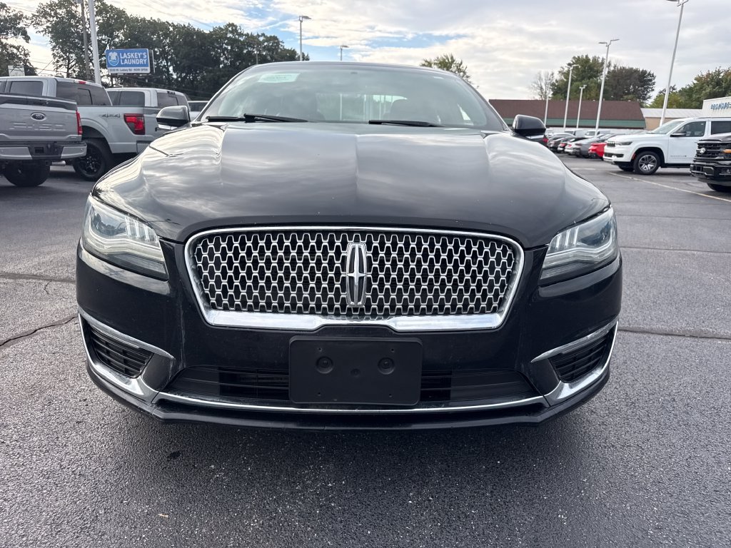 Used 2017 Lincoln MKZ Reserve FWD image 3