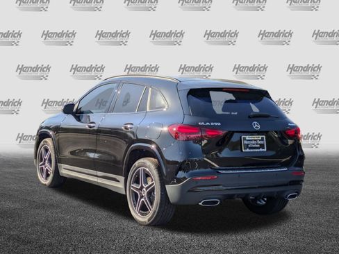 Certified 2025 Mercedes-Benz GLA 250 4MATIC image 8
