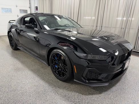 Used 2024 Ford Mustang GT Premium w/ GT Performance Package image 3