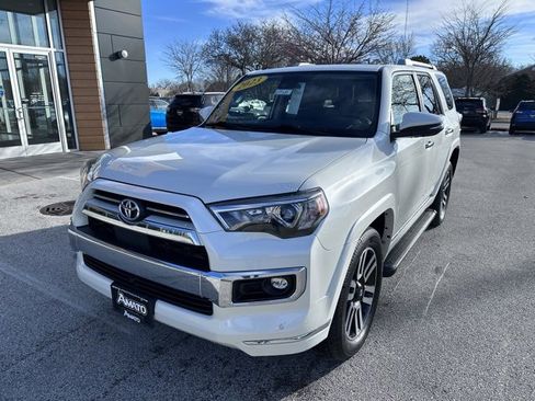 Used 2023 Toyota 4Runner Limited image 2