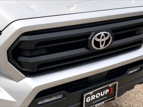 Used 2024 Toyota Tacoma SR5 RWD image 29