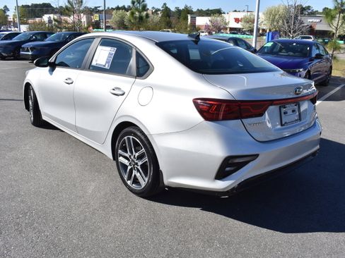 Used 2019 Kia Forte S w/ S Premium Package image 7