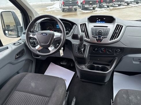 Used 2018 Ford Transit 350 XLT image 10